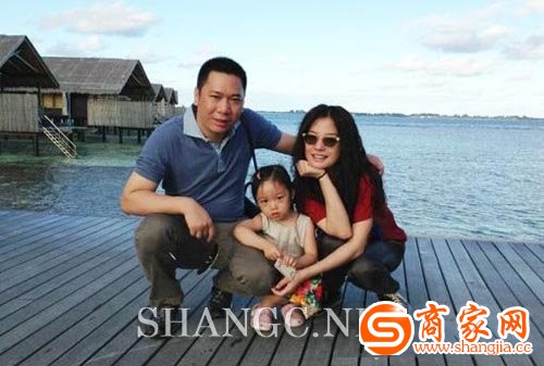 赵薇老公黄有龙身家背景曝光 前妻曾是港姐冠军_shangc.net